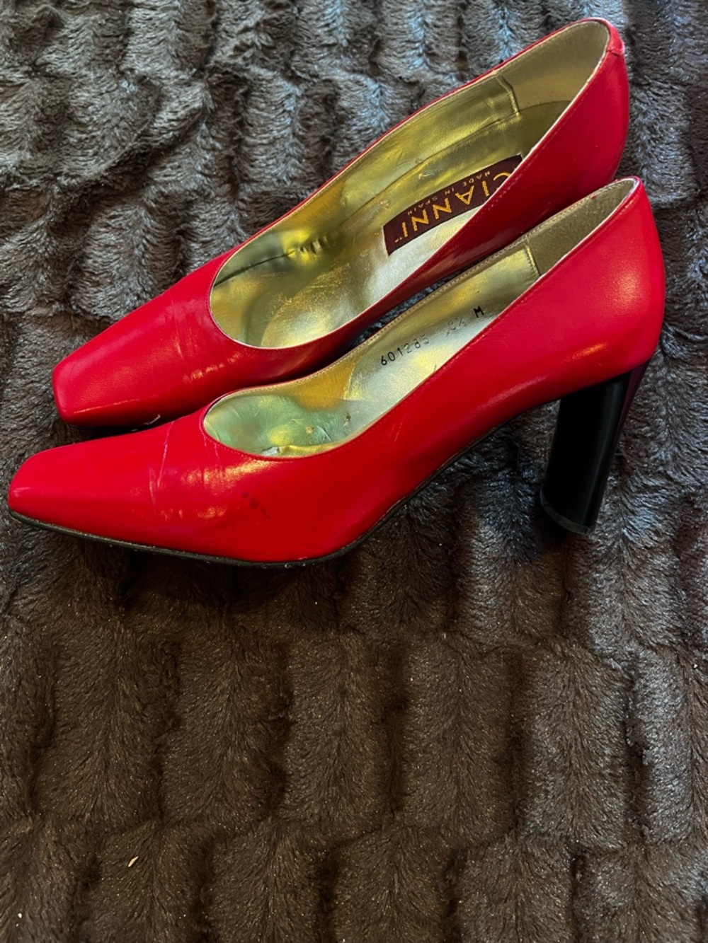 Cianni Red Leather Pointed Block Heel Pumps